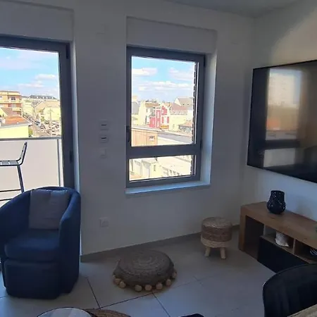 Petit Διαμέρισμα *